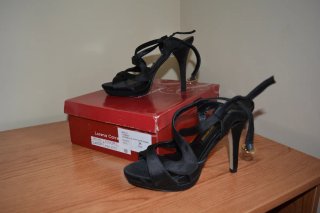 Sandalias tacón Lorena Carreras Talla 35
