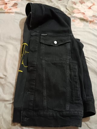 Chaleco vaquero negro sin mangas