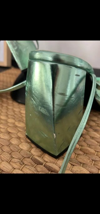 Sandalias Bershka verdes metalizadas