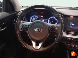 Kia Niro 1.6 GDi PHEV 104kW (141CV) Drive