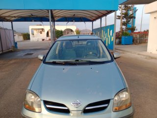 Nissan Almera 2002