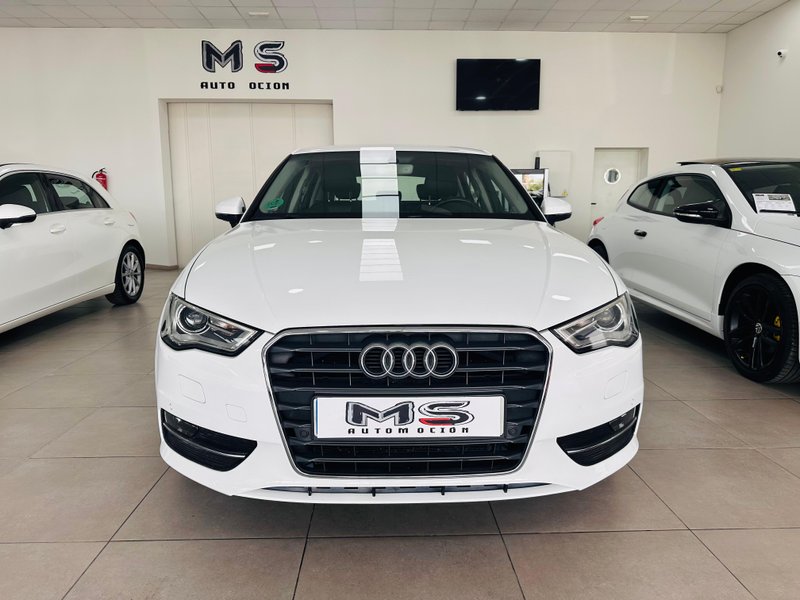Audi A3 2015, foto 2