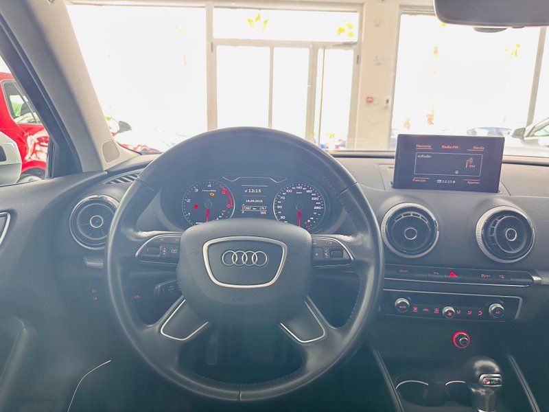 Audi A3 2015, foto 10