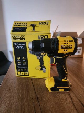 Taladro Percutor Stanley Fatmax V20 18V Brushless
