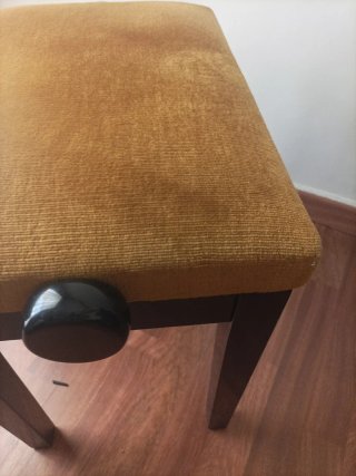 Banqueta regulable altura tela y madera
