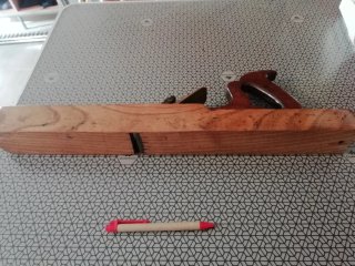 Cepillo antiguo Vintage de carpintero de madera