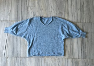Jersey suave efecto pelo azul cuello de pico