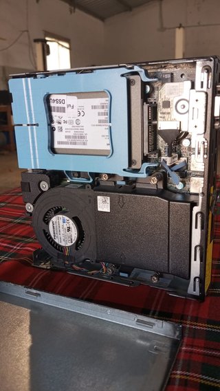 Dell OptiPlex 7040 i5 256GB SSD 8GB RAM
