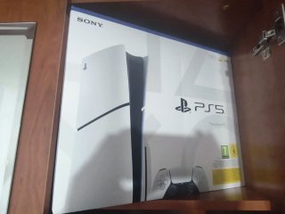 PS5 Slim 1TB lector, caja, mando,cables. Nueva