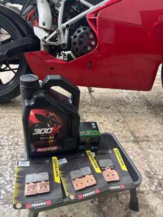 Ducati 749