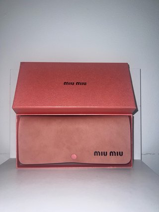 GAFAS DE SOL ( MIU MIU )