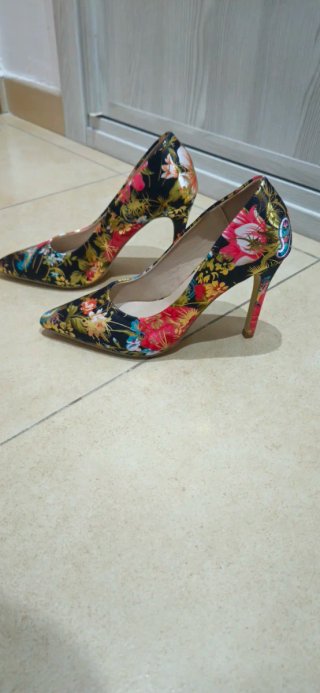 Tacones Estampado Floral Talla 38