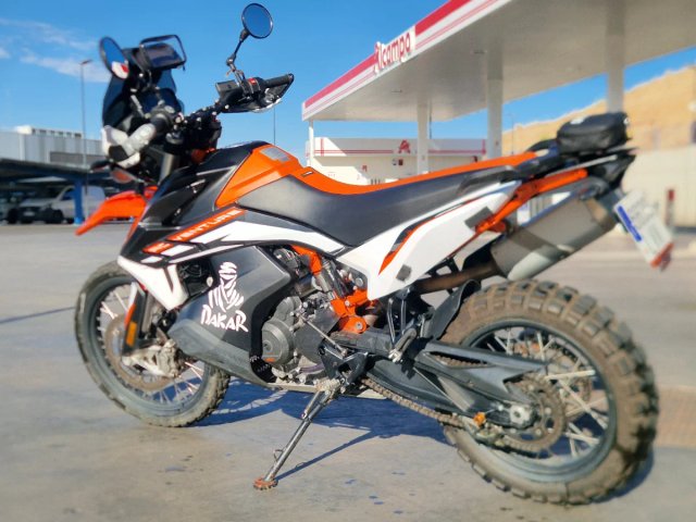 KTM 890 Adventure R