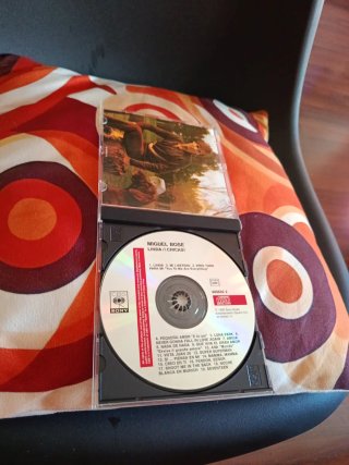 CD Miguel Bosé 2 en 1: Linda y Chicas