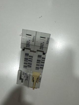 Merlin Gerin multi9 K60N C16 Interruptor