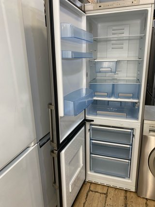 Nevera Balay y Lavadora Bosch garantía transporte