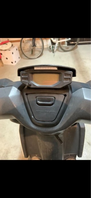 Peugeot Speedfight 50 Scooter Blanca y Roja