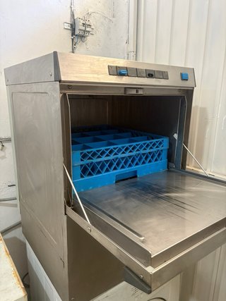 Lavastoviglie professionale Elettobar
