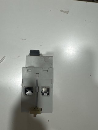 Interruptor magnetotérmico Merlin Gerin ID