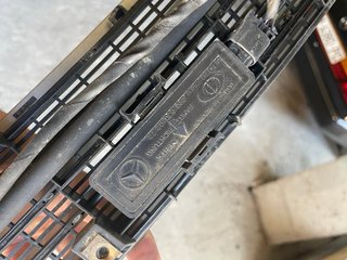 Parrilla Capó Mercedes W203 con Difusores