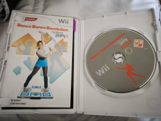 Wii Dance Dance Revolution Hottest Party 2 + Mat