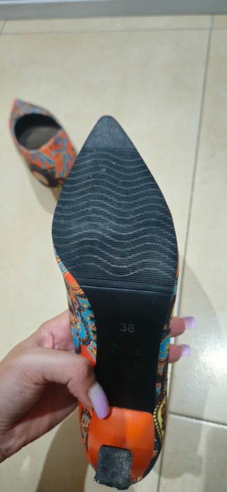 Zapatos tacón estampado cachemir T.38