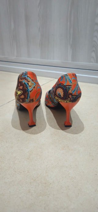 Zapatos tacón estampado cachemir T.38