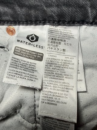 Pantalón Levi's W34 L30 Gris
