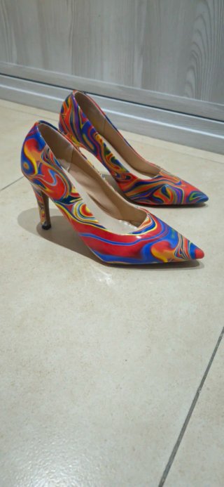 Zapatos tacón multicolor Talla 39