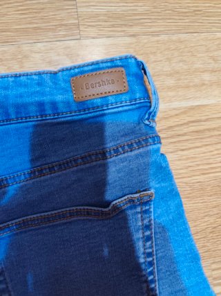 Vaqueros cortos Bershka azules