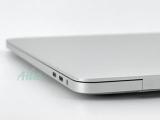 MacBook Pro 15" (2018) Intel Core i9 2.9GHz 6 núcleos - SSD 1TB - 32GB RAM - Plata