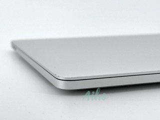MacBook Pro 15" (2018) Intel Core i9 2.9GHz 6 núcleos - SSD 1TB - 32GB RAM - Plata