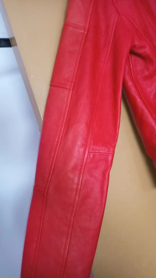 Chaqueta de cuero napa made in Italy (460€)