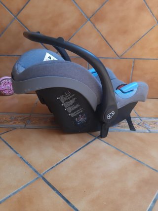 Silla de coche nueva