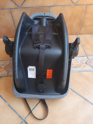 Silla de coche nueva