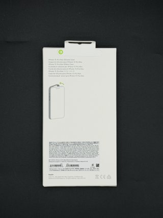 Cover iPhone 15 Pro Max in Silicone Nuova 8