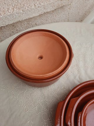Cazuela barro Zamora con tapa y 3 cazuelitas