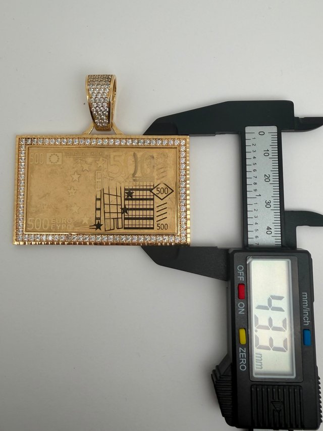 Colgante billete de oro 18k 38.10gr con Circonitas