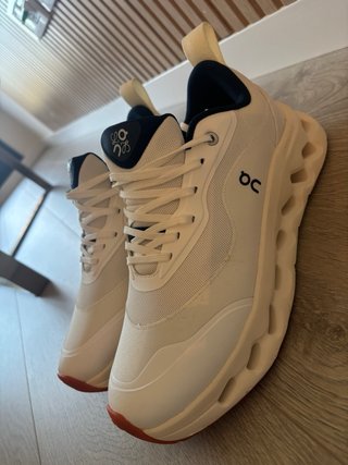Zapatilla Loewe x On Cloudtecphase Blanca