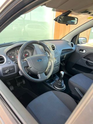 FORD FIESTA 1.4 80 Ghia 5p 2007