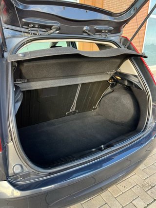 FORD FIESTA 1.4 80 Ghia 5p 2007