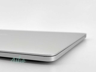 MacBook Pro 13" (2019) Intel Core i5 1.4GHz 4 núcleos- SSD 512GB - 16GB RAM - Plata