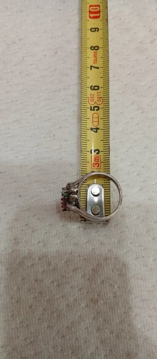 Anillo Plata 925 con Piedras Verdes y Rojas
