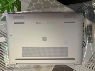 HP EliteBook 8 G1i Portátil 16 Plata