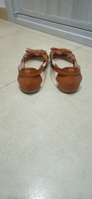 Bailarinas Marrones Abiertas Talla 38