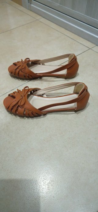 Bailarinas Marrones Abiertas Talla 38
