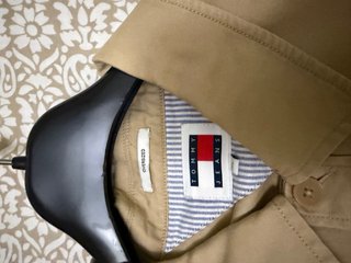 Sobrecamisa Tommy Hilfiger Beige