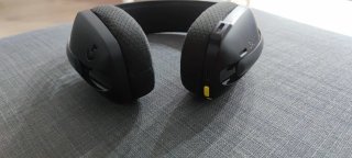 Audífonos Gamer Logitech G435 Ultra Ligeros
