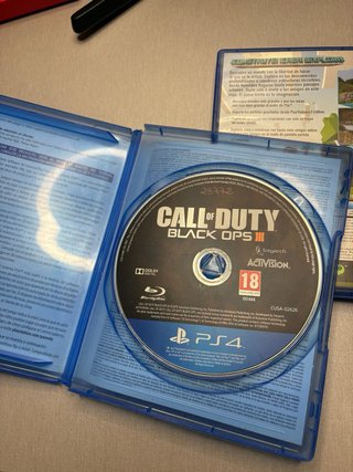 Lote 3 Juegos PS4: Minecraft, RDR2, BO3