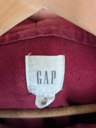 Sudadera GAP roja talla L